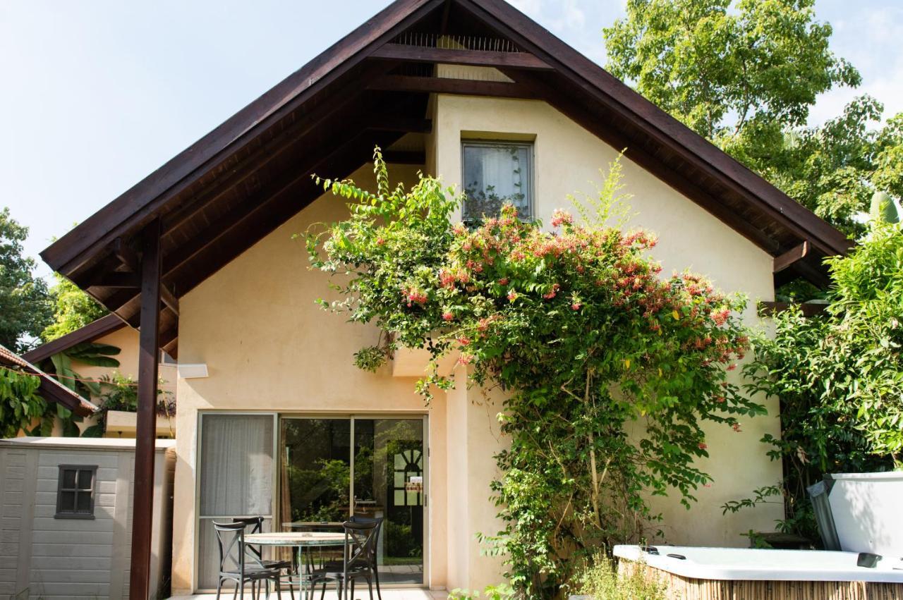 Vitrage Holiday Village And Spa Бейт-Гилель Экстерьер фото